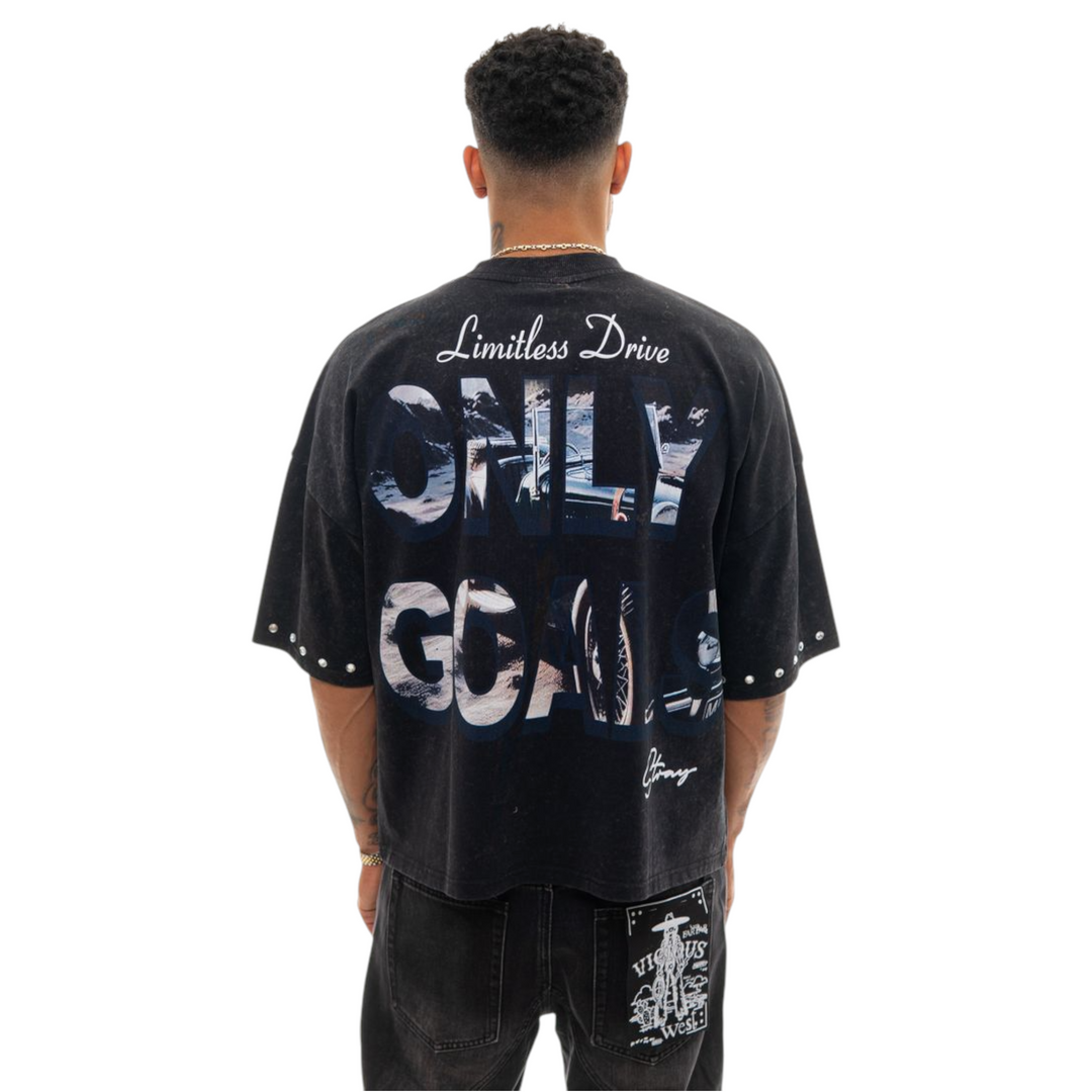 Stray No Limits Crop Tee Black