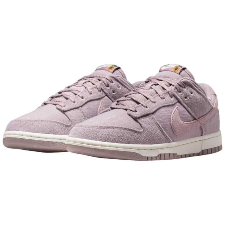Nike Dunk Low WMN Now Accepting All Flowers Violet
