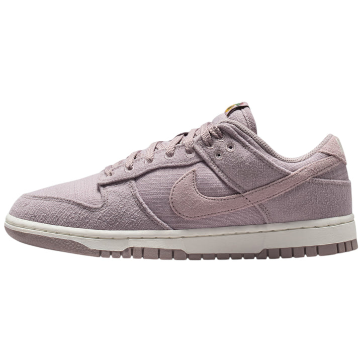 Nike Dunk Low WMN Now Accepting All Flowers Violet