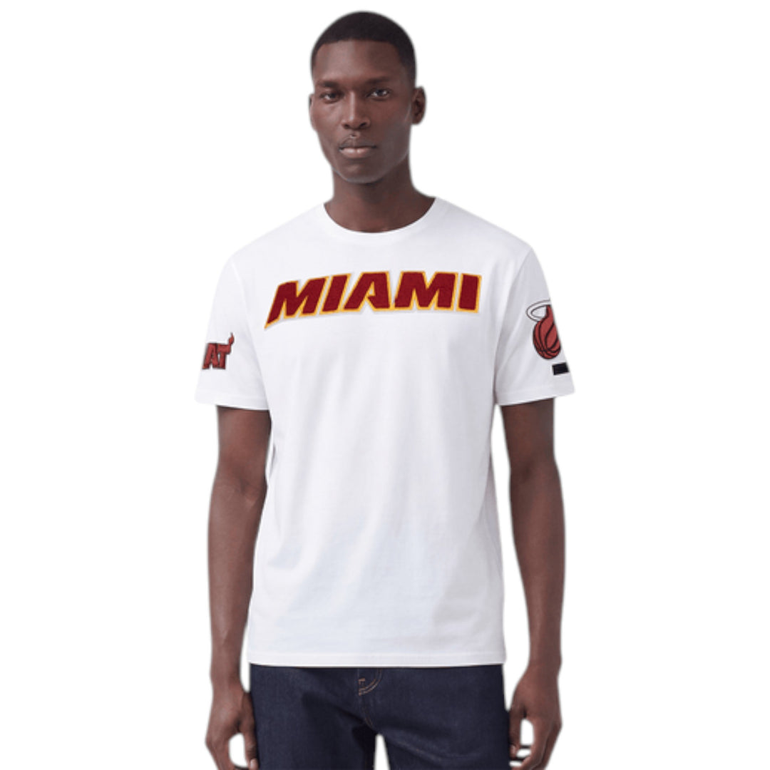 Pro Standard Miami Heat Classic Chenille SJ Tee White