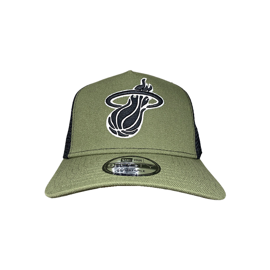 New Era 950 Miami Heat Trucker Hat Olive